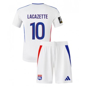 Billiga Olympique Lyonnais Alexandre Lacazette #10 Hemmatröja Barn 2024-25 Kortärmad (+ Korta byxor)